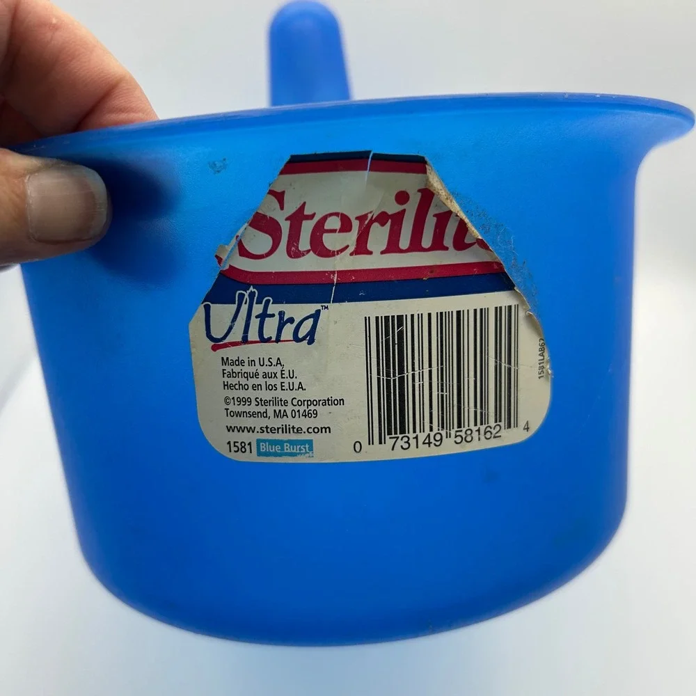 Sterilite Ultra Blue Burst Cleaning Caddy 1581 Yellow Handle Utility Tote 1999